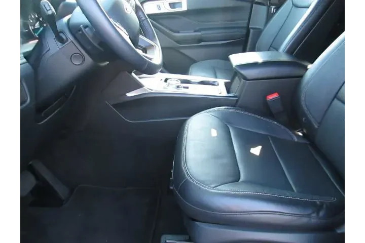 $31995 : Ford Explorer 2020 Limited 4 image 7