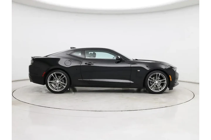 $31998 : Chevrolet Camaro 2024 LT 2dr image 7