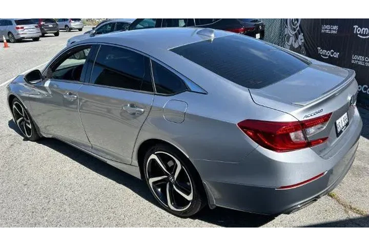 $22000 : Honda Accord 2018 Sport 4dr image 4