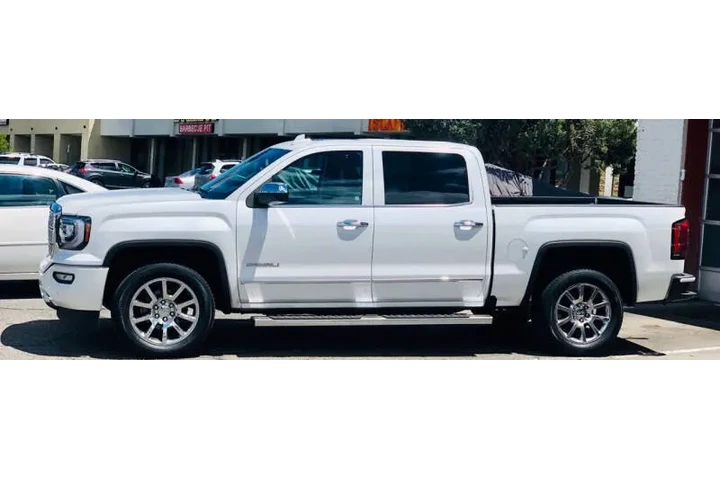 2016 GMC Sierra 1500 Denali image 6
