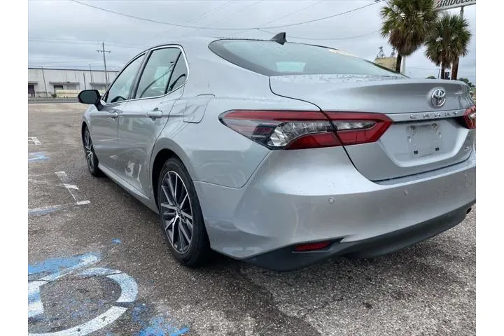 $22406 : Toyota Camry 2022 XLE 4dr Se image 5