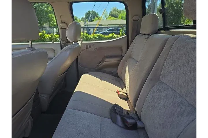 $17995 : Toyota Tacoma 2004 4dr Doubl image 8