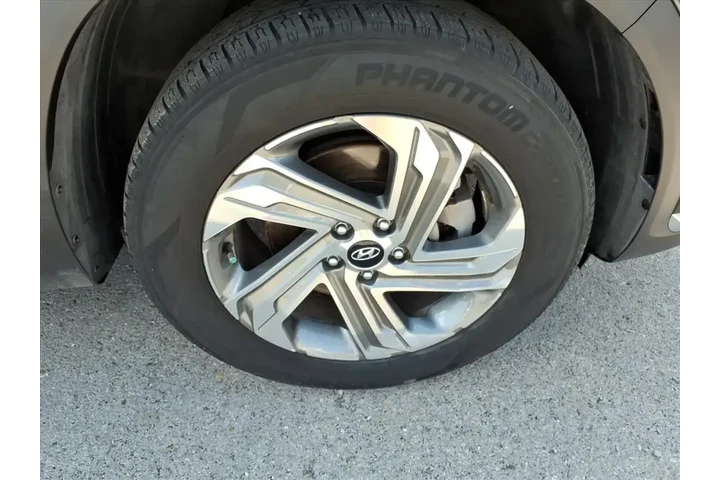 Hyundai SANTA FE 2021 SEL 4d image 8