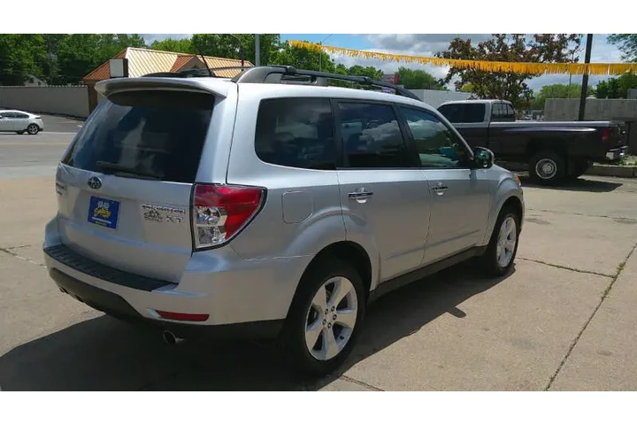 $12999 : 2010 Forester 2.5XT Limited image 7