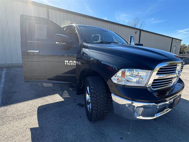 $21995 : 2017 RAM Ram 1500 image 2