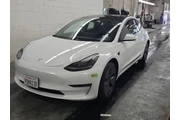2023 Model 3 en Riverside