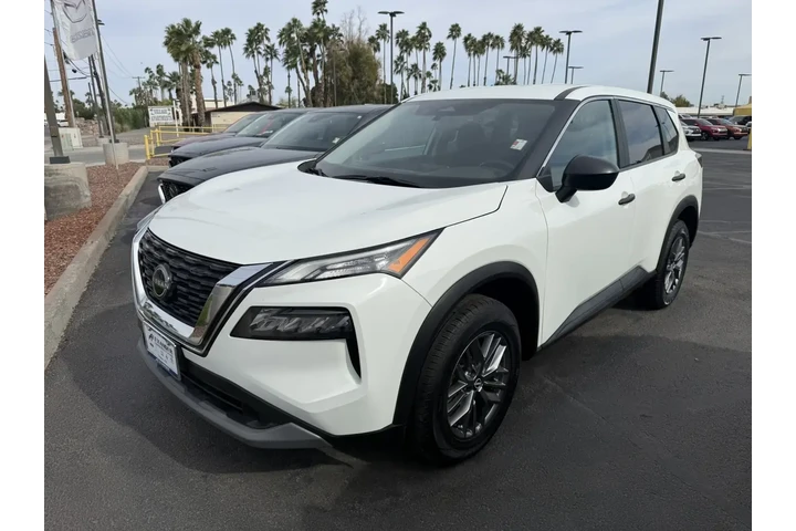 $18999 : Nissan Rogue 2023 AWD S 4dr image 1