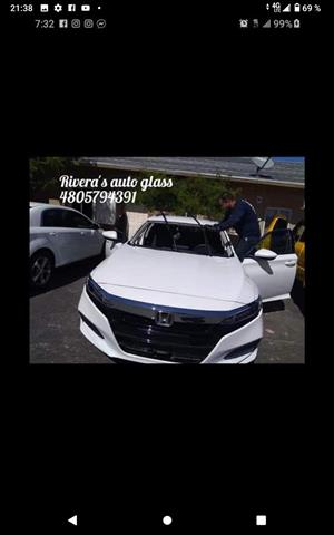 Rivera's Auto Glass image 2