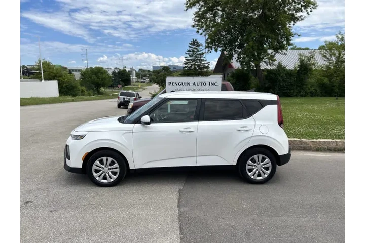 $12990 : 2020 Soul LX image 3