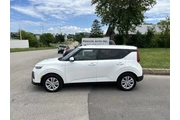 $12990 : 2020 Soul LX thumbnail