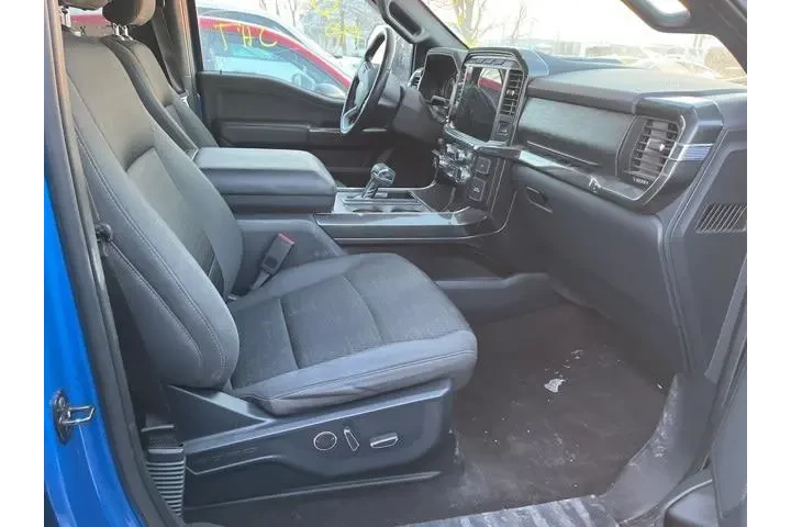 $32000 : Ford F-150 2021 4x4 XLT 4dr image 9