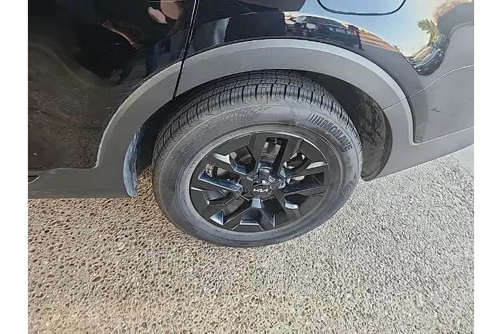 $35186 : Kia Telluride 2024 AWD SX 4d image 6