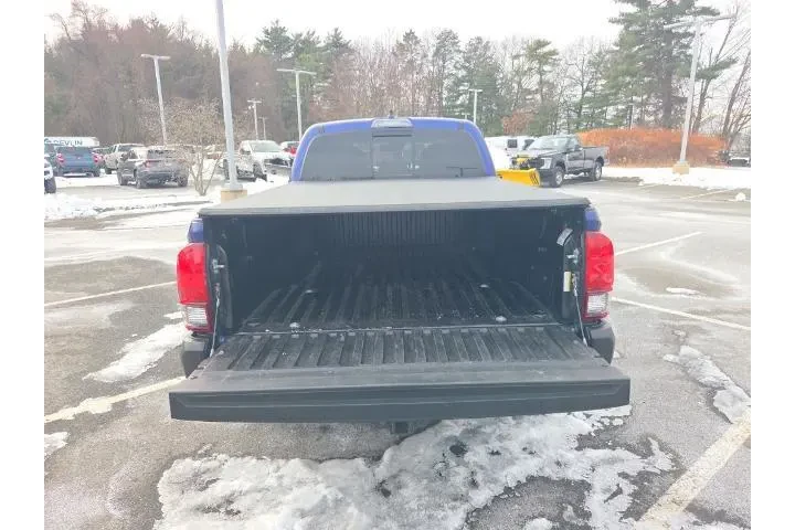 $36999 : Toyota Tacoma 2023 4x4 TRD O image 9