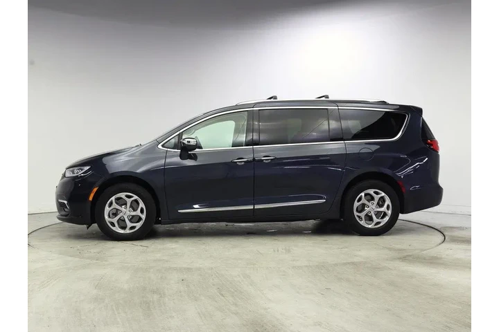 $28998 : Chrysler Pacifica 2021 AWD L image 3