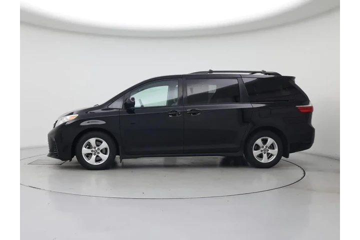 $31998 : Toyota Sienna 2020 LE 7-Pass image 3