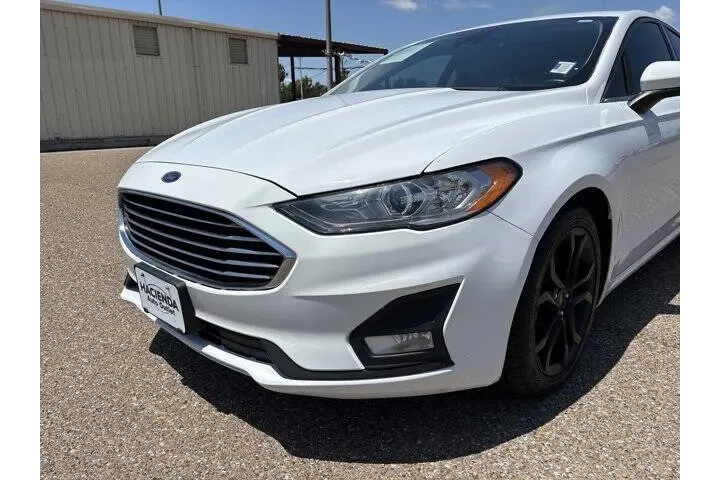 $16973 : 2019 Fusion SE image 8