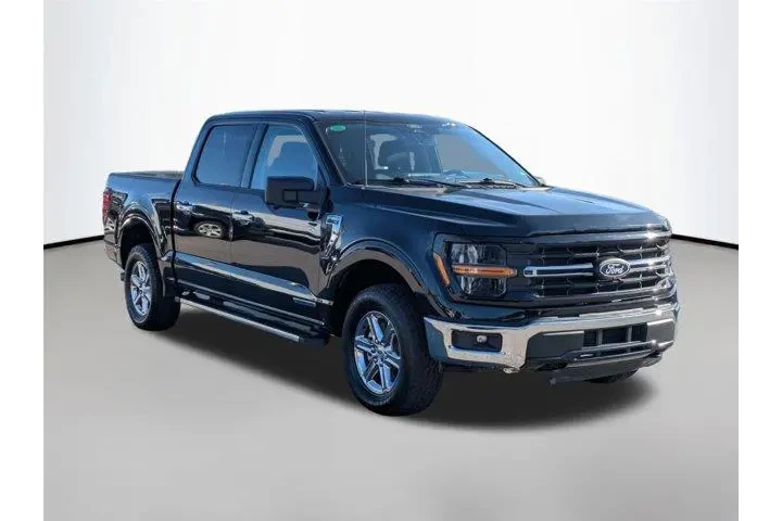 $38456 : Ford F-150 2024 4x4 XLT 4dr image 10