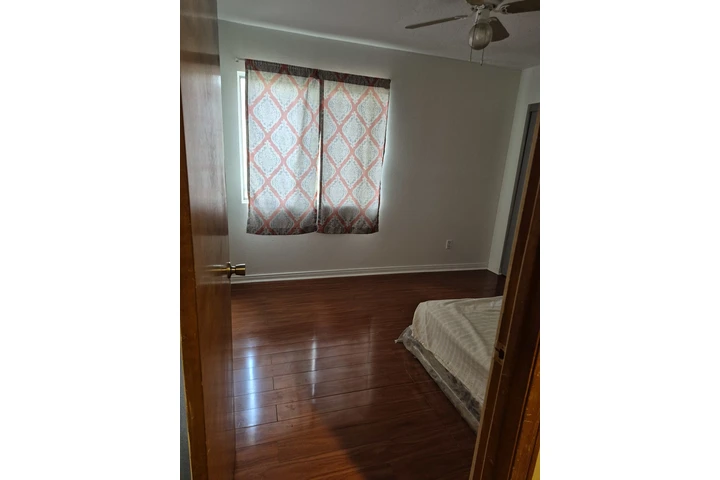 $750 : RENTO cuarto S Fontana image 1