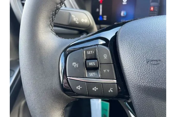 $29000 : Ford Escape Plug-In Hybrid 2 image 8