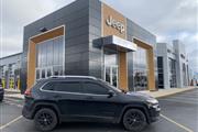 Pre-Owned 2016 Cherokee Latit