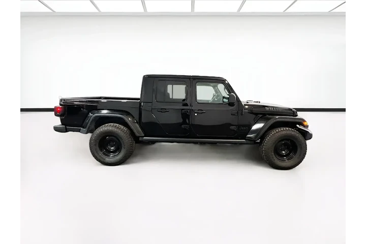$25998 : Jeep Gladiator 2022 4x4 Will image 3