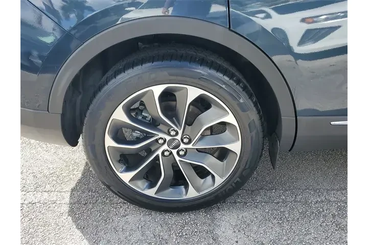 $29590 : Lincoln Nautilus 2021 Reserv image 7