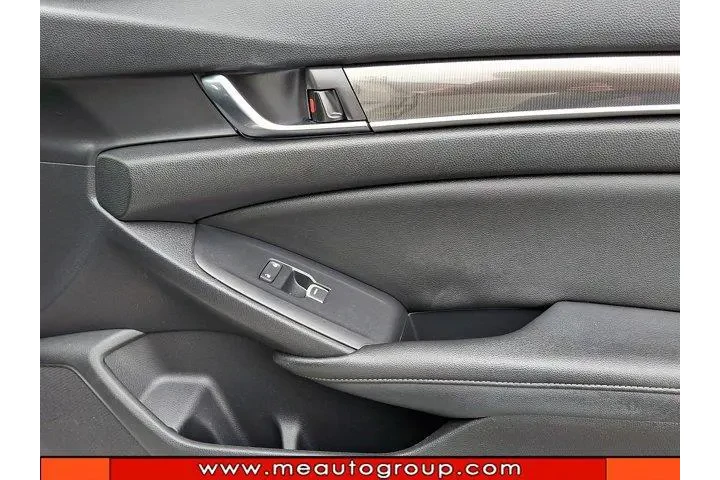 $18239 : Honda Accord 2019 Sport 4dr image 10