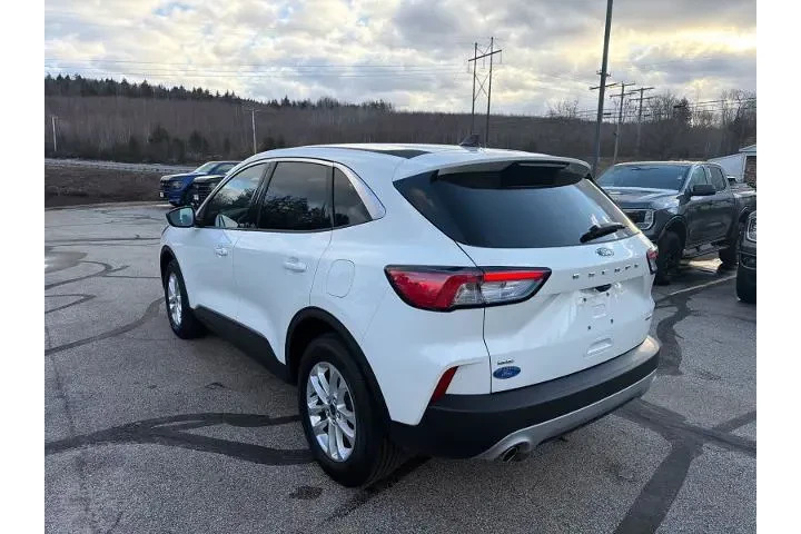 $20995 : Ford Escape 2022 AWD SE 4dr image 5