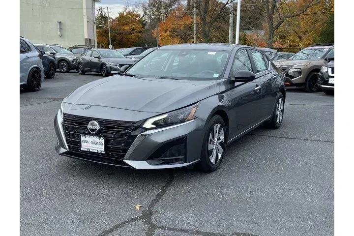 $20350 : Nissan Altima 2025 2.5 S 4dr image 7