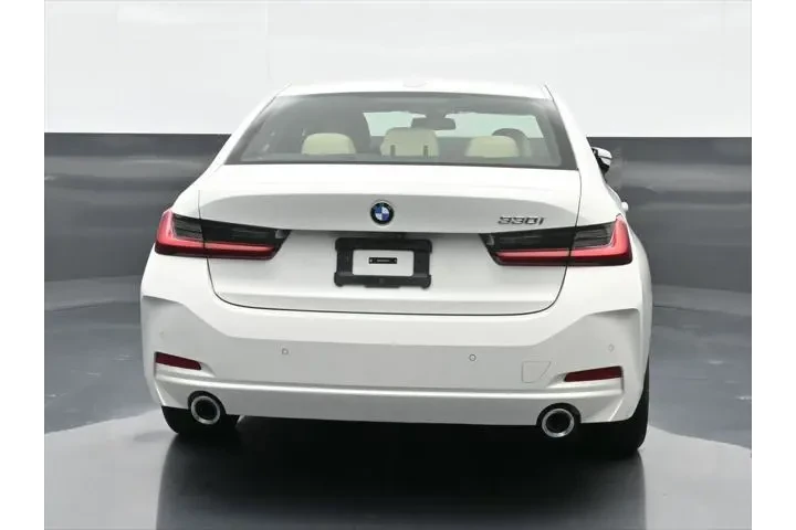 $37748 : BMW 3 Series 2023 330i 4dr S image 7