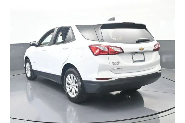 $13991 : Chevrolet Equinox 2019 LS 4d image 4