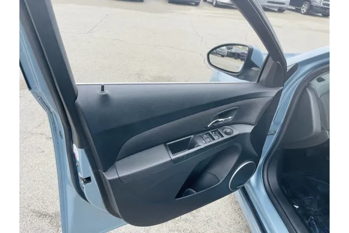 $3999 : 2012 Cruze LT image 10