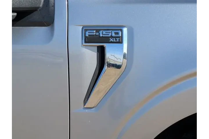 $34968 : Ford F-150 2023 4x4 XLT 4dr image 8