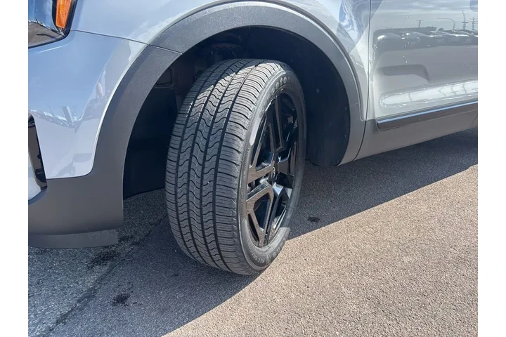 $39999 : 2024 Telluride EX X-Line image 10