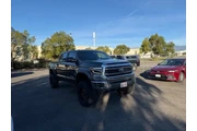$32000 : Toyota Tundra 2015 4x4 SR5 4 thumbnail