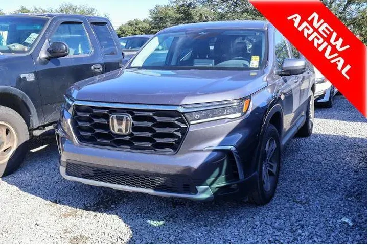 $33191 : Honda Pilot 2023 EX-L 4dr SU image 1