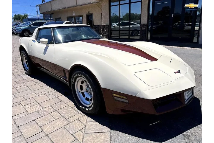 $16990 : 1980 Corvette image 8