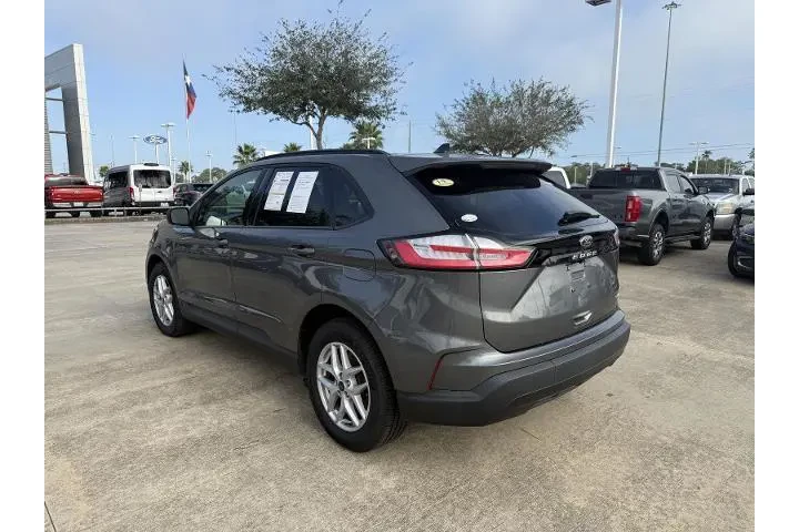 $19981 : Ford Edge 2022 AWD SE 4dr Cr image 4