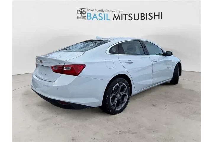 $19101 : Chevrolet Malibu 2024 LT 4dr image 5