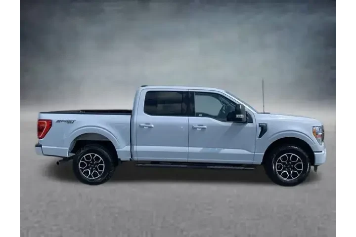 $40622 : Ford F-150 2022 4x4 XLT 4dr image 8