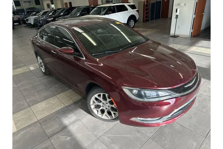 $14000 : Chrysler 200 2016 AWD C 4dr image 8