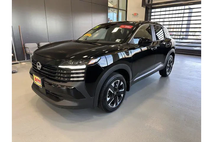 $23795 : Nissan Kicks 2025 AWD SV 4dr image 2