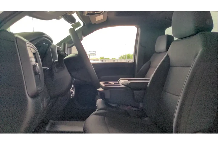 $34945 : Chevrolet Silverado 3500HD 2 image 7