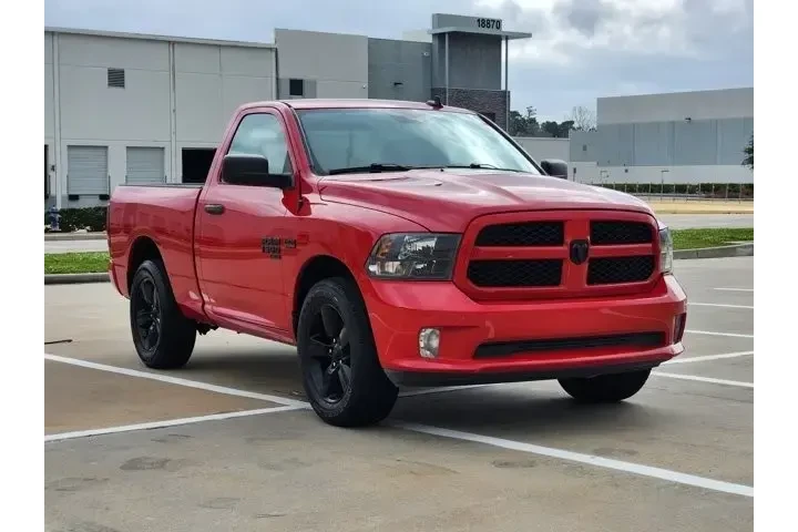 $29995 : Ram 1500 Classic 2022 4x2 Tr image 3
