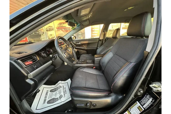 $16499 : 2016 Camry SE image 10