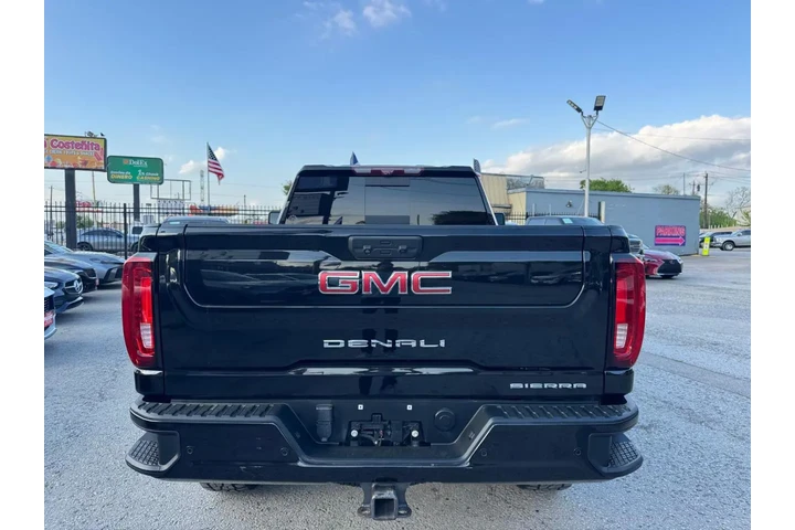 2021 GMC Sierra 2500HD Denali image 5