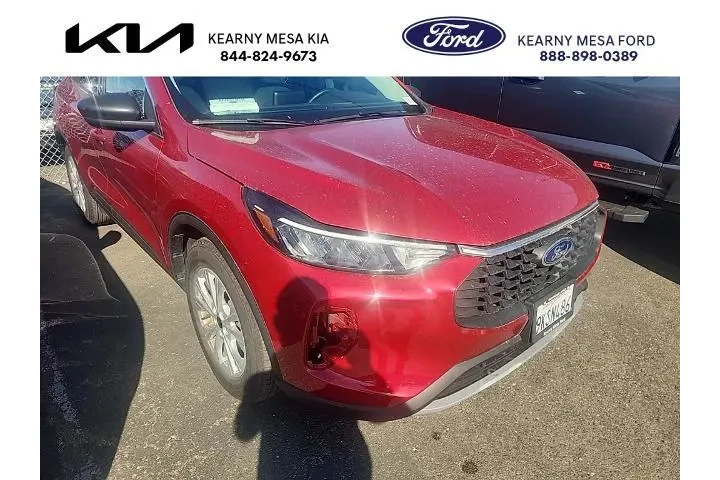 $21371 : Ford Escape 2023 Active 4dr image 1