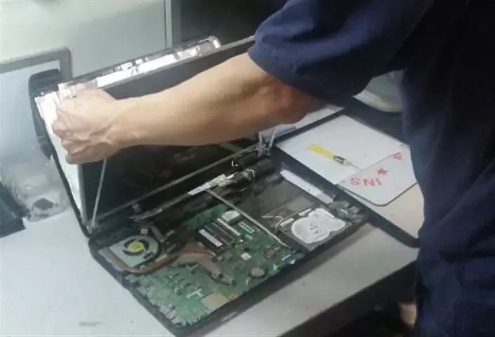 Curso Reparacion Laptops/PC's image 5