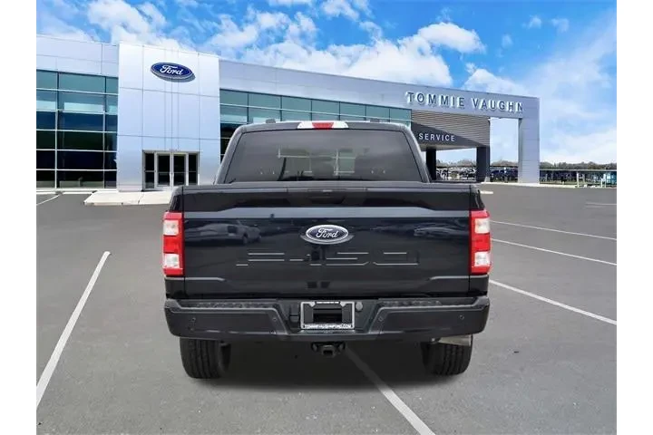 $33649 : Ford F-150 2023 4x2 XL 4dr S image 3