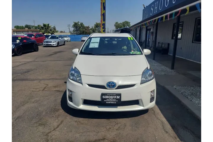 $10995 : 2011 Prius Three image 7